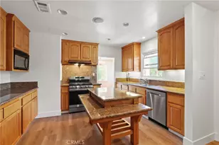 1131 E 2nd, Long Beach, CA 90802 - Photo 13