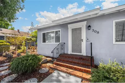 308 W 10th Street, Corona, CA 92882 - Photo 3