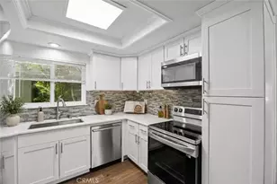 2354 Via Mariposa, Laguna Woods, CA 92637 - Photo 5