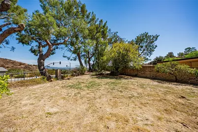 1000 N Madero Street, Montebello, CA 90640 - Photo 25