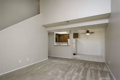 435 W 9th #E1, Upland, CA 91786 - Photo 3