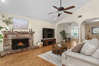 329 Locust, Brea, CA 92821 - Photo 11