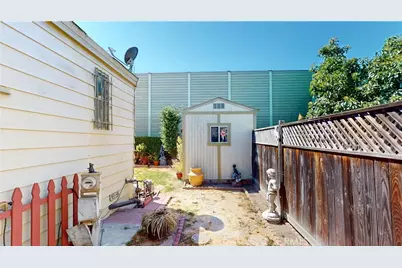 3595 Santa Fe Avenue #112, Long Beach, CA 90810 - Photo 13