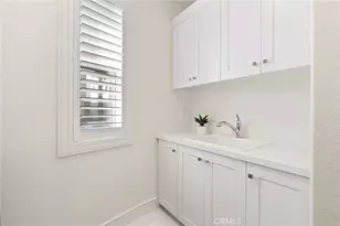 208 Ocean Pl, Seal Beach, CA 90740 - Photo 35