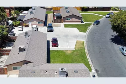 1785 Woodland Drive, Hanford, CA 93230 - Photo 5