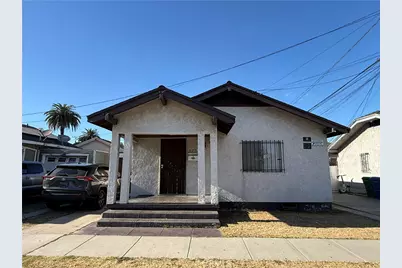 1045 E New York, Long Beach, CA 90813 - Photo 1