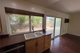 19302 Teresa, Cerritos, CA 90703 - Photo 9