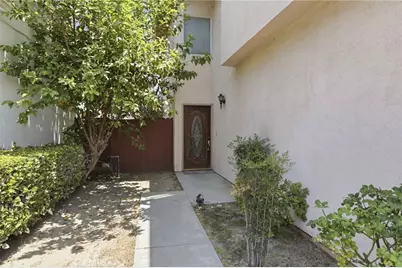 9300 Burnet Avenue #122, North Hills, CA 91343 - Photo 5