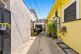 1915 E 3rd, Long Beach, CA 90802 - Photo 43