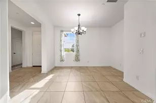 8209 Coral Point Ct, Bakersfield, CA 93313 - Photo 7