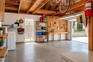 9087 Rosecrest Ln, Fontana, CA 92335 - Photo 37