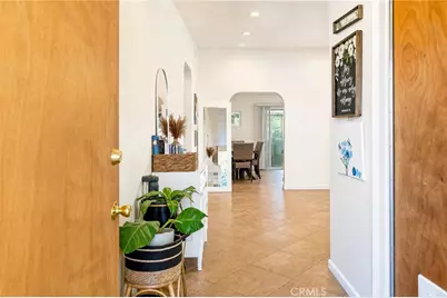 9087 Rosecrest Lane, Fontana, CA 92335 - Photo 11