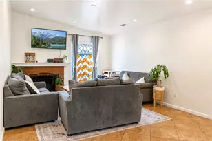 9087 Rosecrest Ln, Fontana, CA 92335 - Photo 15