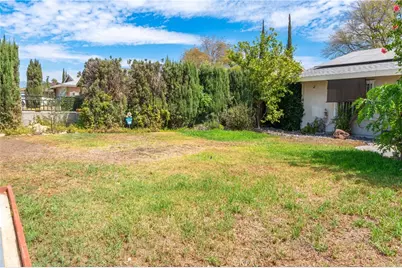9087 Rosecrest Lane, Fontana, CA 92335 - Photo 9