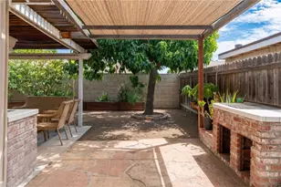 9087 Rosecrest Ln, Fontana, CA 92335 - Photo 39
