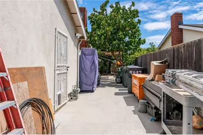9087 Rosecrest Lane, Fontana, CA 92335 - Photo 45