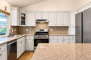 9087 Rosecrest Ln, Fontana, CA 92335 - Photo 19