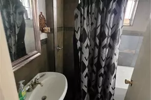 5925 Whitnall Hwy, Los Angeles, CA 91601 - Photo 37