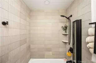 1045 S Daybreak Ct, Anaheim, CA 92808 - Photo 37