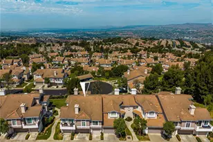 1045 S Daybreak Ct, Anaheim, CA 92808 - Photo 45