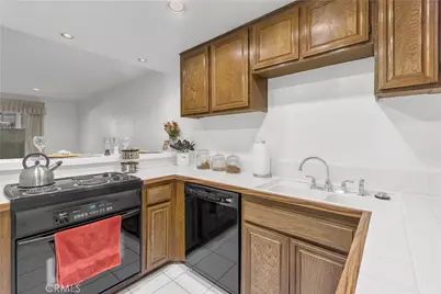 3054 Associated #22, Fullerton, CA 92835 - Photo 15