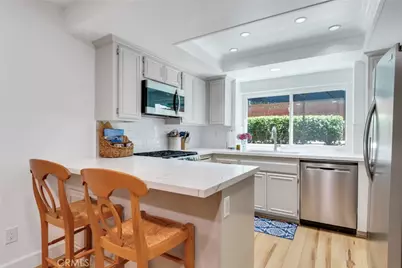 966 Michael #D, Corona, CA 92881 - Photo 5