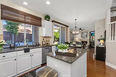 2 Daybreak, Rancho Santa Margarita, CA 92688 - Photo 19