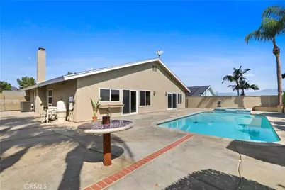 2117 W Ontario, Corona, CA 92882 - Photo 17