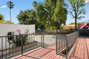 1791 Navarro, Pasadena, CA 91103 - Photo 25