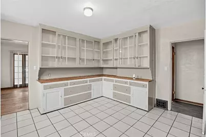 1791 Navarro, Pasadena, CA 91103 - Photo 11