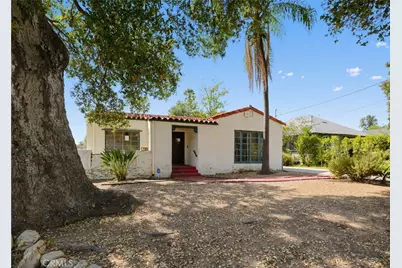 1791 Navarro, Pasadena, CA 91103 - Photo 3