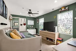 5244 Via Corona St, Los Angeles, CA 90022 - Photo 13