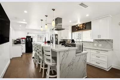 5244 Via Corona Street, Los Angeles, CA 90022 - Photo 11