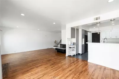 8515 Burnet #B Avenue ##B, North Hills, CA 91343 - Photo 17
