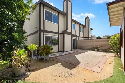 8515 Burnet #B Avenue ##B, North Hills, CA 91343 - Photo 9
