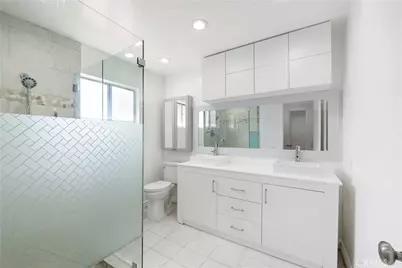 8515 Burnet #B Avenue ##B, North Hills, CA 91343 - Photo 25