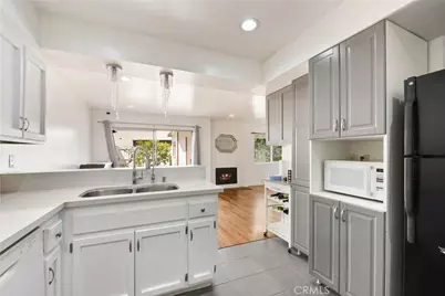 8515 Burnet #B Avenue ##B, North Hills, CA 91343 - Photo 13