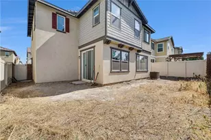 16083 Tanzinite Ln, Chino, CA 91708 - Photo 23