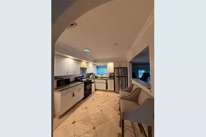 9240 Kewen, Los Angeles, CA 91352 - Photo 11
