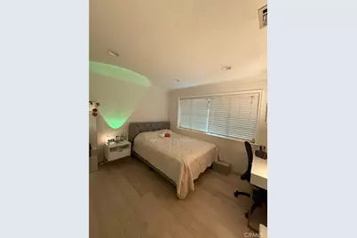 9240 Kewen, Los Angeles, CA 91352 - Photo 3