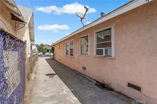 1302 E 48th, Los Angeles, CA 90011 - Photo 13