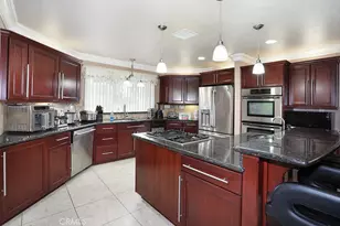 17715 Vista Point, Victorville, CA 92395 - Photo 11
