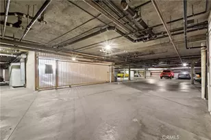 2000 Pacific Coast Hwy Apt 308, Huntington Beach, CA 92648 - Photo 35