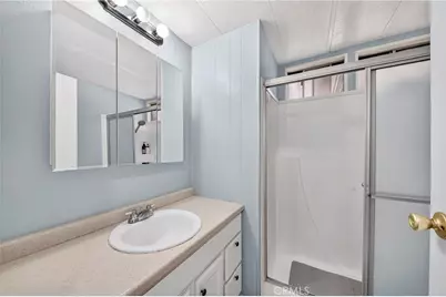 12550 E Carson Street #43, Hawaiian Gardens, CA 90716 - Photo 11