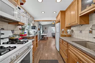 12017 208th, Lakewood, CA 90715 - Photo 13