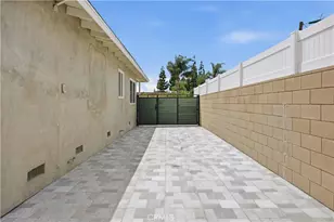 2215 N Spurgeon, Santa Ana, CA 92706 - Photo 27