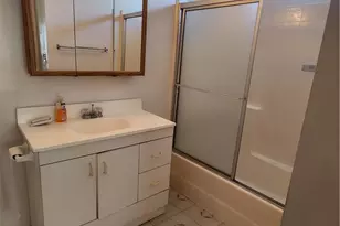 6254 Seabreeze Dr, Long Beach, CA 90803 - Photo 13