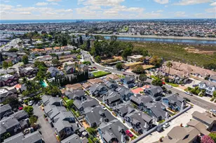 2210 Pacific Ave, Costa Mesa, CA 92627 - Photo 33
