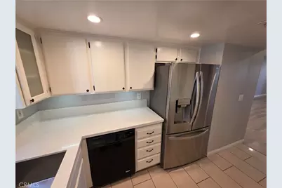 6545 Reseda #3, Reseda, CA 91335 - Photo 5