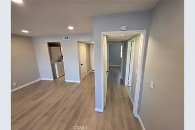 6545 Reseda, Reseda, CA 91335 - Photo 13